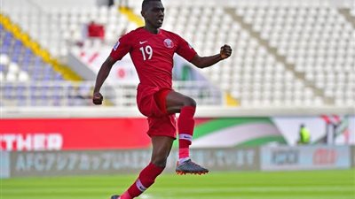 الدحيل القطري يوافق على رحيل مهاجمه المعز علي إلى لينز النمساوي