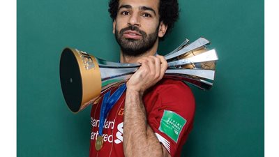 اتصالات على أعلى مستوى لحضور محمد صلاح حفل جائزة الأفضل في إفريقيا