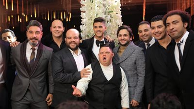نجوم “مسرح مصر” يلفتون الأنظار في حفل زفاف أحمد الشيخ الثاني (صور)