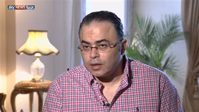 “اتجوزي واقعدي في البيت”.. عمرو سمير عاطف يوجه رسالة لـ”كل واحدة عايزة تمثل ومش عارفة” (تدوينة)