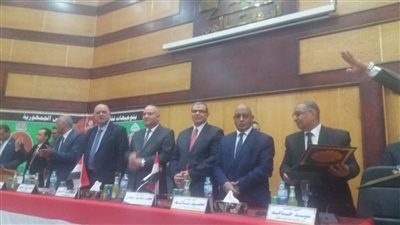 وزير القوى العاملة من قنا: العامل المصري الأفضل في العالم إذا توفرت له الإمكانيات