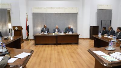 لبحث مشكلات.. “القصير” يجتمع مع مديري الزراعة بالمحافظات لمتابعة مستوى خدمة المزارعين