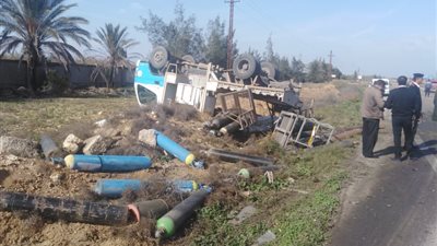 عاجل.. مصرع وإصابة 6 أشخاص في حادث تصادم 3 سيارات بكفر الشيخ