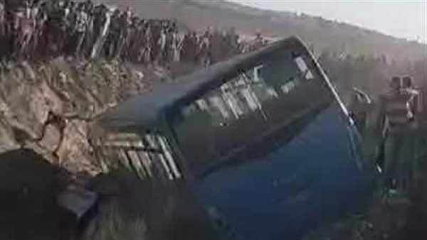 انقلاب أتوبيس وميكروباص