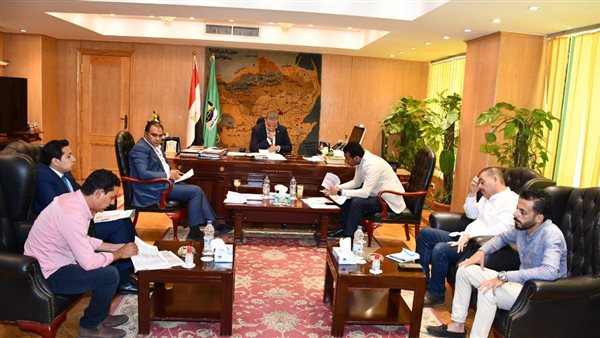 محافظ الفيوم يتابع