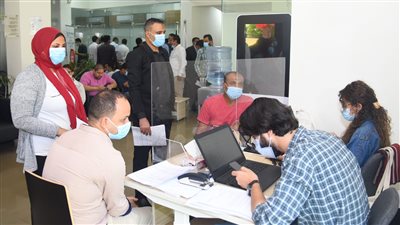 الهجرة: 100 شخص سجلوا بياناتهم بملتقى التوظيف المصري الألماني