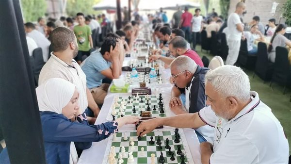 200 لاعب يشاركون