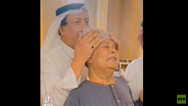 جانب من الفيديو 