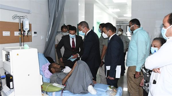 محافظ الفيوم يتفقد