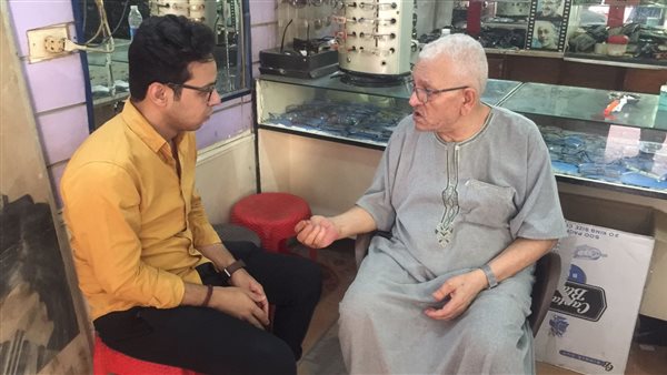 المحررمع الحاج مصطفى