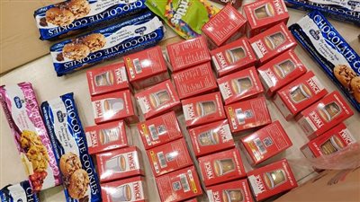 ضبط مواد غذائية منتهية الصلاحية داخل ماركت شهير بطنطا 