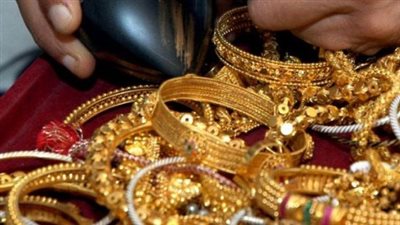 خلال بيعها بثمن بخس.. القبض على لص المشغولات الذهبية بالجمالية