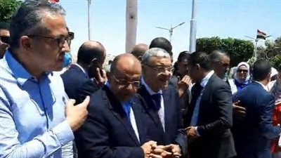 افتتاح المرحلة الرابعة من مشروع تطوير كورنيش النيل بـ المنيا | بث مباشر