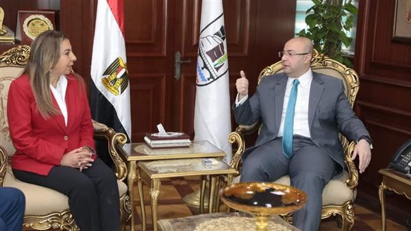 محافظ بني سويف ونائبة