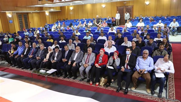 القوى العاملة بالشرقية