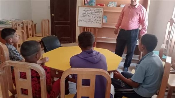 جانب من الأنشطة الثقافية