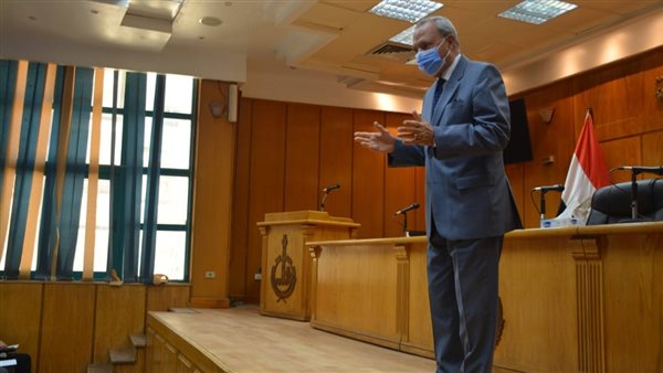 محافظ القليوبية