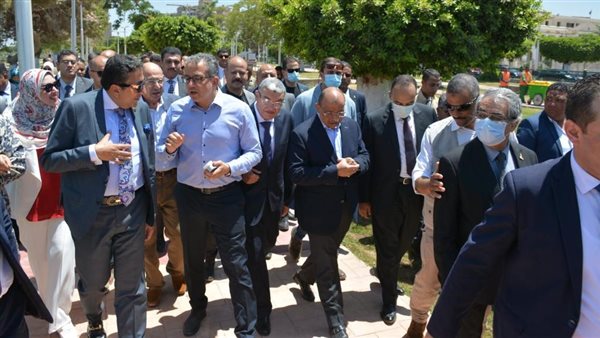 وزيرا التنمية المحلية