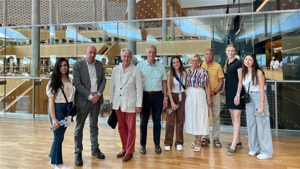 جانب من الزيارة