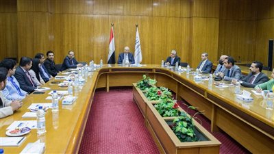 الوقود الأخضر والبرمجة.. رئيس اقتصادية قناة السويس يبحث مجالات التعاون مع اتحاد الغرف الهندية | صور 