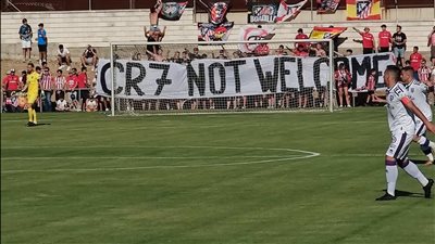 جماهير أتلتيكو مدريد: كريستيانو رونالدو غير مرحب به