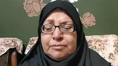 سيدة تروي تعرض زوجة نجلها وحفيدها لخطأ طبي جسيم أثناء الولادة: الدكتورة كسرت جمجمة الطفل والأم رحمها انفجر | بث مباشر 