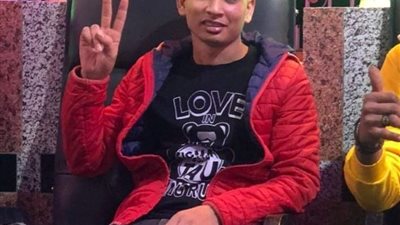 والدة الشاب ضحية الـ 5 جنيهات بالمنوفية بعد حكم الإعدام على القاتل: روح ابني كانت حواليا في المحكمة