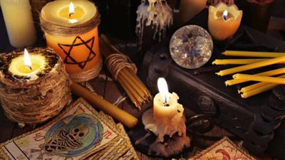 ادعى قدرته على العلاج الروحاني.. حبس دجال الفيوم بتهمة النصب والاحتيال