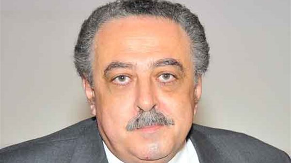 الدكتور سمير مرقص