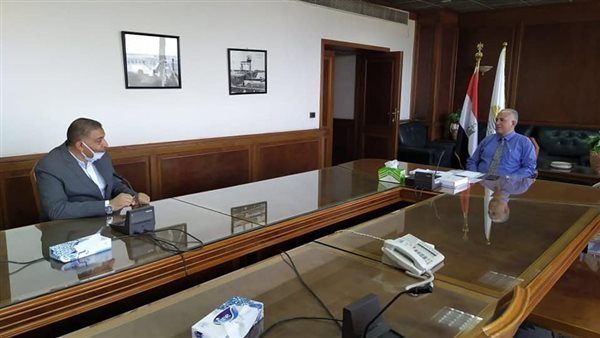 اجتماع وزير الري