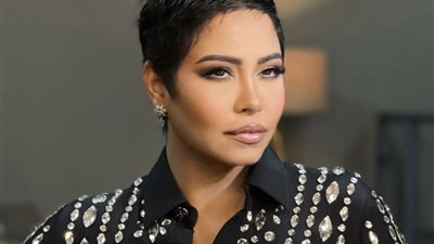 أبوه بيشتمني وسرق فلوسي.. ماذا قالت شيرين عبد الوهاب أمام جهات التحقيق ضد حسام حبيب ووالده ؟