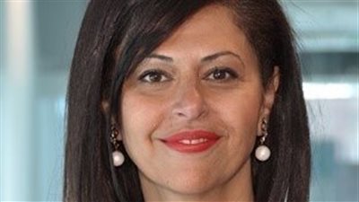 مساعد وزيرة الهجرة يلتقي الخبيرة المصرية مريم بطرس المتخصصة في الرعاية الطبية بكندا