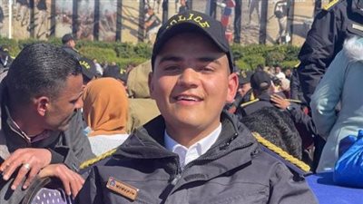 مات ممسكًا بالمصحف.. مصرع طالب بكلية الشرطة سقط من شرفة منزله بكفر الشيخ