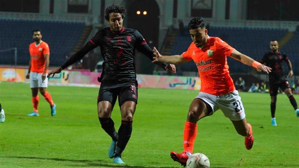 الأهلي وفاركو 