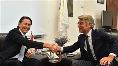 وزير الطاقة اللبناني بحكومة تصريف الأعمال يلتقي الوسيط الأمريكي.. ويؤكد إيجابية المفاوضات