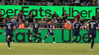 بمشاركة مصطفى محمد.. باريس سان جيرمان يفوز على نانت ويتوج بكأس السوبر الفرنسي