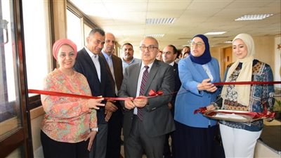 رئيس جامعة أسيوط يفتتح المركز الجامعي للتطوير المهني
