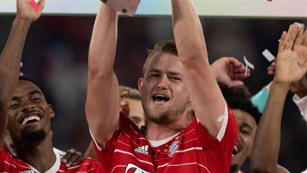 داروين نونيز لاعب