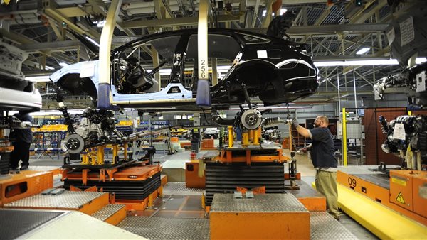 مصانع تجميع السيارات