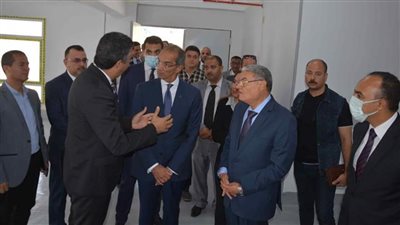 وزير الاتصالات: مراكز الخدمات البريدية المتكاملة في المنيا هي واجهة المواطن للحصول على حقوقه بسهولة ويسر