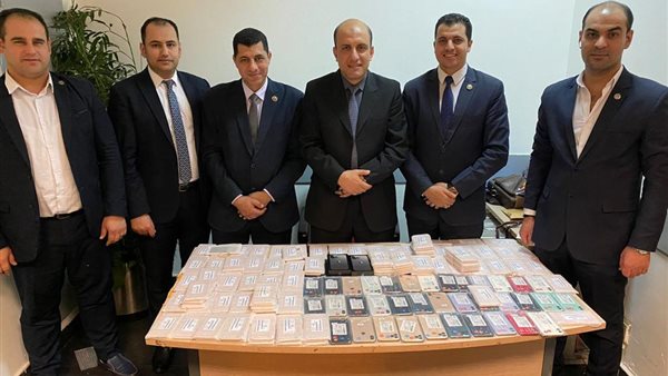 رجال الجمارك