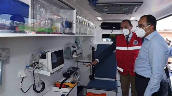 رئيس الوزراء يتفقد