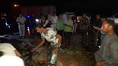 3 مستشفيات تستقبل 17 جثة و4 مصابين ضحايا حادث اصطدام ميكروباص بسيارة نقل في سوهاج