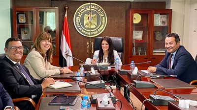 المشاط تبحث مع البنك الأوروبي لإعادة الإعمار فرص التعاون والمبادرات المشتركة خلال قمة المناخ COP27