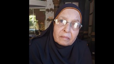 سيدة تروي تفاصيل مصرع نجلها على يد طليقته قبل زواجه بأخرى بالمعصرة: استدرجته وذبحته | بث مباشر