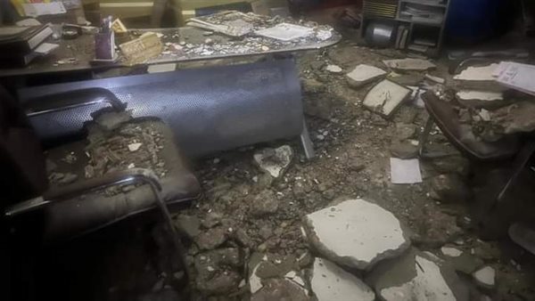 انهيار سقف منزل ـ