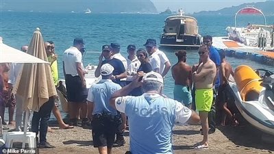 القبطان كان بيسرح شعره وقت الحادث.. بريطانية تلقى حتفها بعد تحطم قارب قبالة السواحل التركية