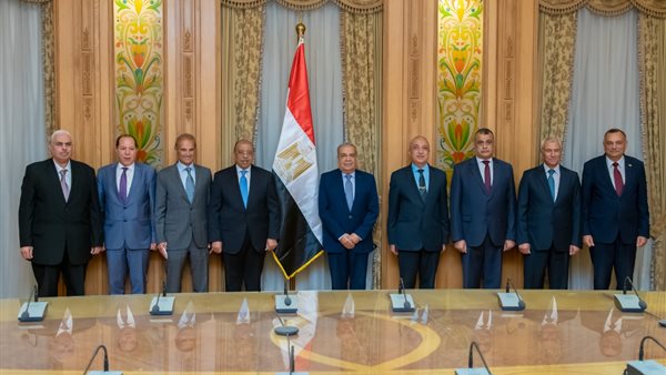  توقيع عقد اتفاق