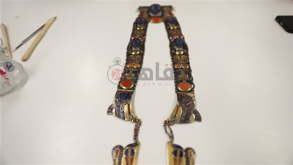  قلادة توت عنخ آمون