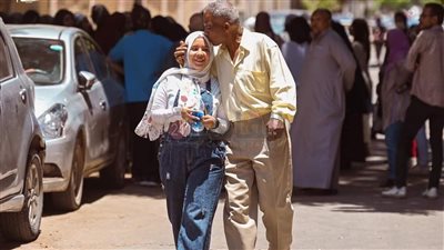 لا تقارنوا أولادكم بغيرهم.. استشاري نفسي يقدم نصائح لأولياء الأمور وقت ظهور نتيجة الثانوية العامة